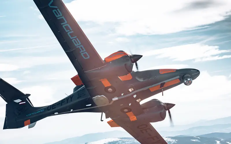 Diamond DA62
